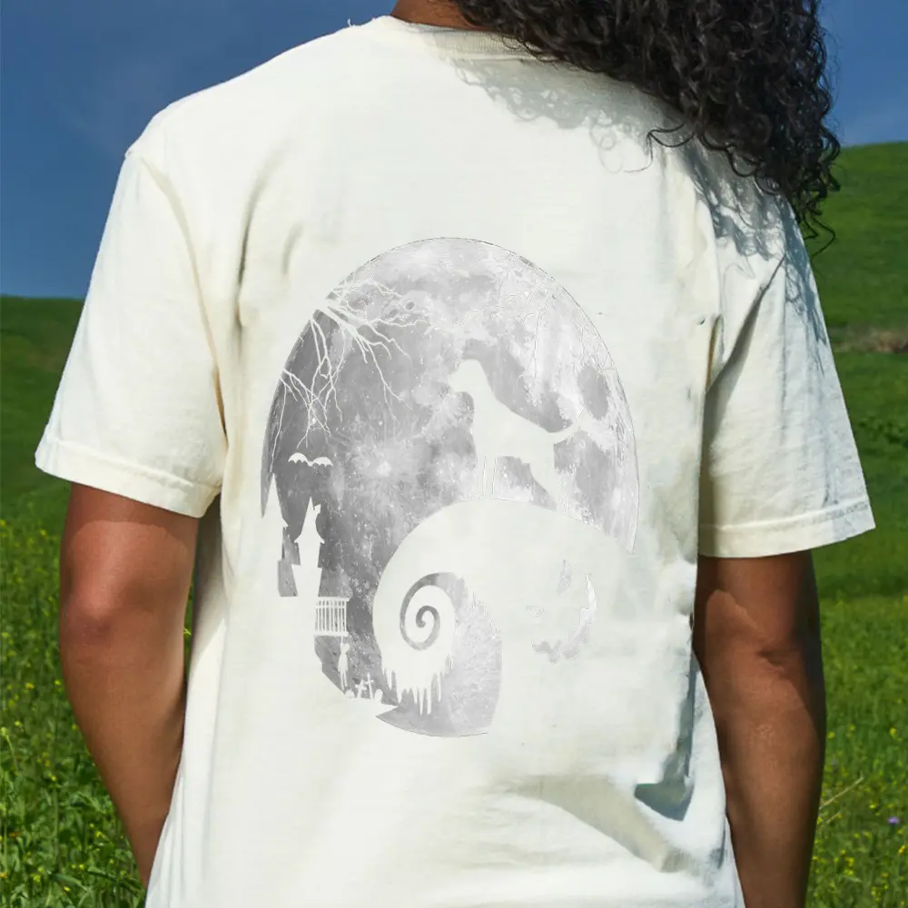 Weimaraner Dog And Moon Halloween Costume Dog Lover Funny T-Shirt - Cream